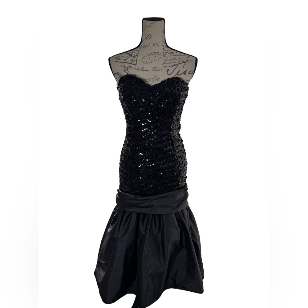 Exclusively Yours Vintage 90’s Prom Dress